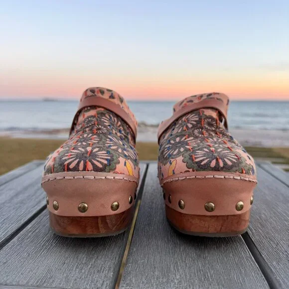 Free People Calabasas Kantha Platform Clogs Embroidered Stud Brown 8 - Picture 9 of 14